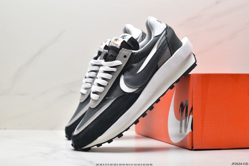 Sacai X Nike regasus vaporrly